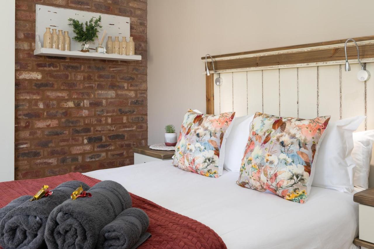 Opstal Gastehuis Potchefstroom Kültér fotó