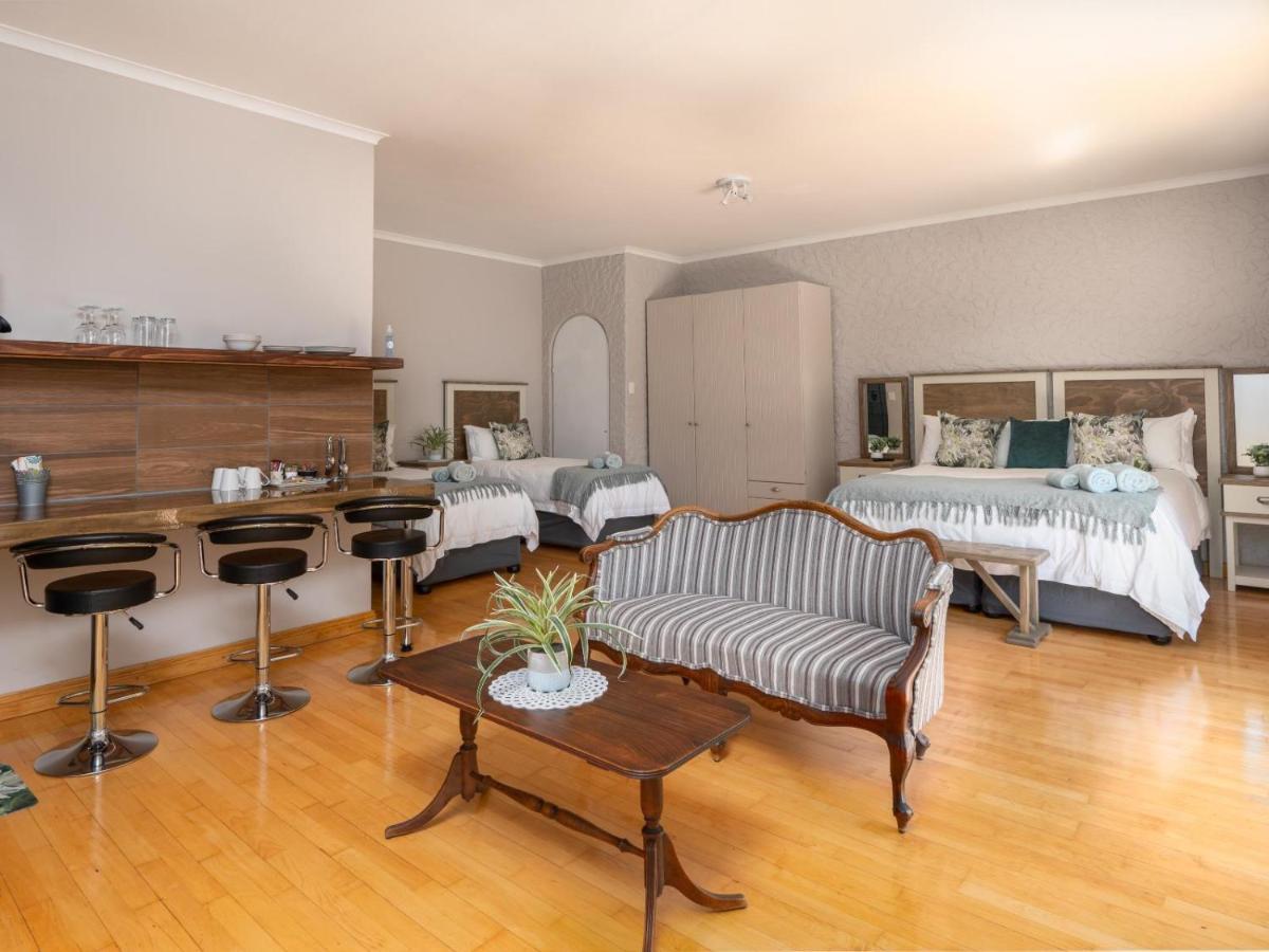 Opstal Gastehuis Potchefstroom Kültér fotó